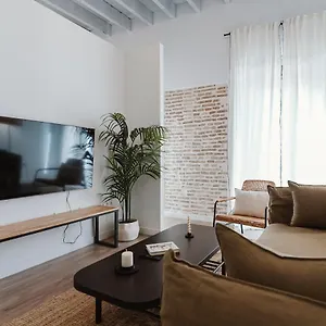 O&l Punonrostro Bright Minimalist Apartamento